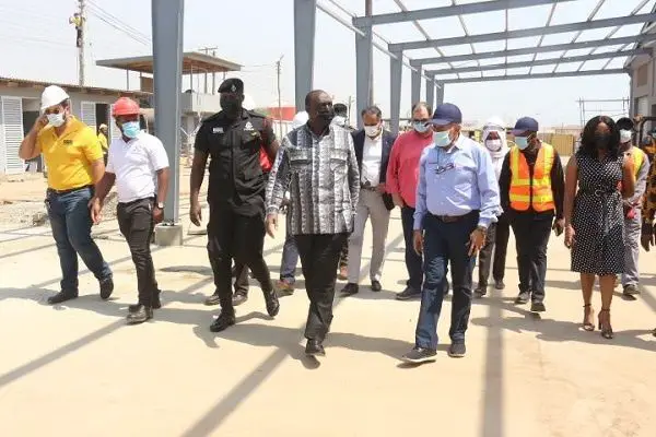 Der Bau des 8 Millionen US-Dollar teuren Werks von Japan Motors in Ghana steht kurz vor der Fertigstellung