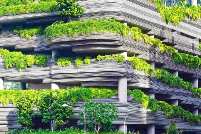 vihreä rakennus