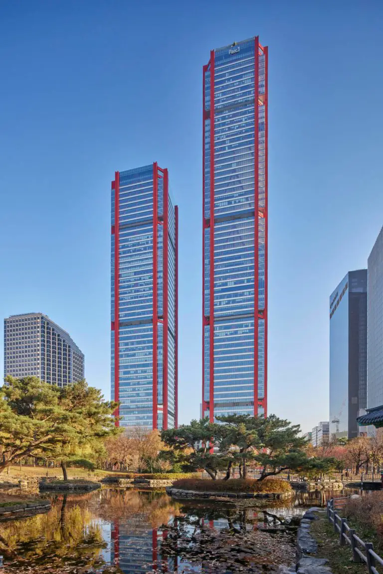Developer Enlivens South Korea’s Parc 1 Tower with Bright Red Steel Work