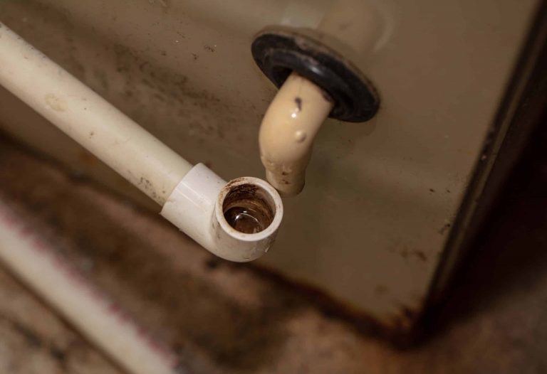 如何在沒有專業幫助的情況下清潔交流排水管？