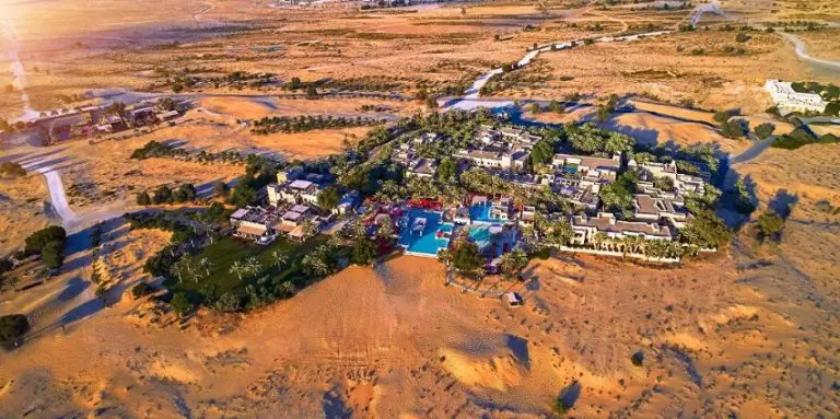 Il Bab Al Shams Desert Resort and Spa a Dubai è pronto per lavori di ristrutturazione