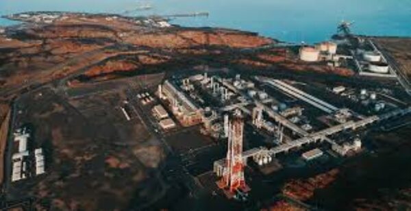Pluto Train 2 Project by Woodside Nears Operational Readiness in Western Australia