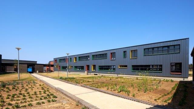 Die neue R140m ​​Waterkloof Hills Combined School in Rustenburg