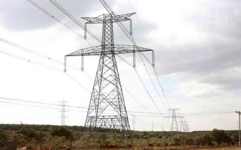 Kenya : la ligne électrique Narok-Bomet sera établie par Ketraco