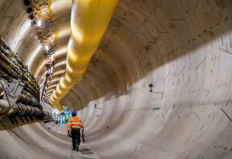 Le tunnel de métro VIC en Australie franchit une étape clé