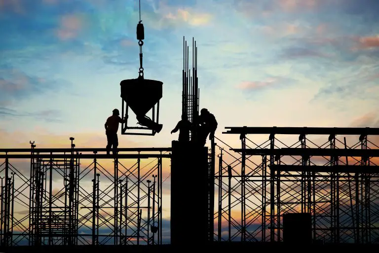 How Predictive Analytics is Transforming Safety Management in the Construction Industry