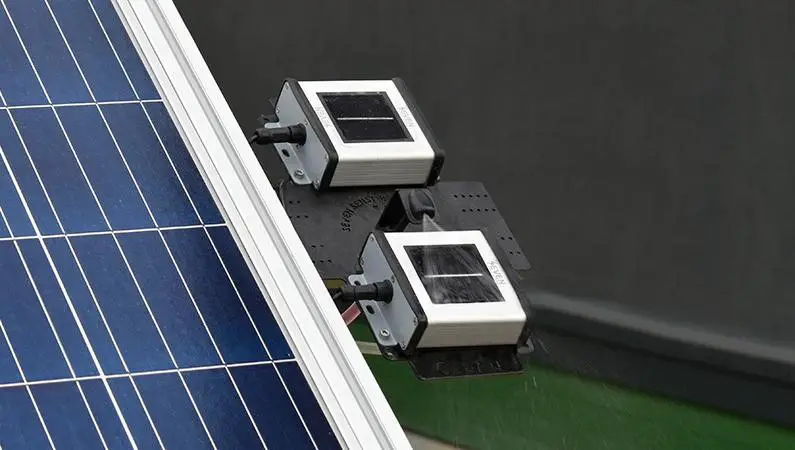 soiling monitoring in solar plants