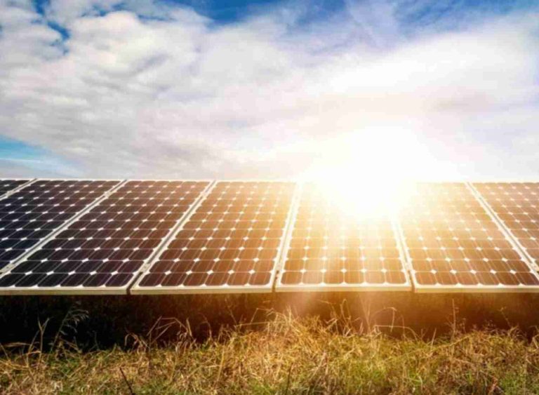 Signature d'un PPA de 25 ans pour une nouvelle centrale solaire de 85 MW en Afrique du Sud