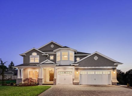 Beautiful house roof design