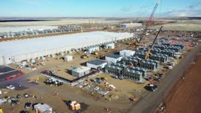 Meta's Temple and Kuna data centers continue development