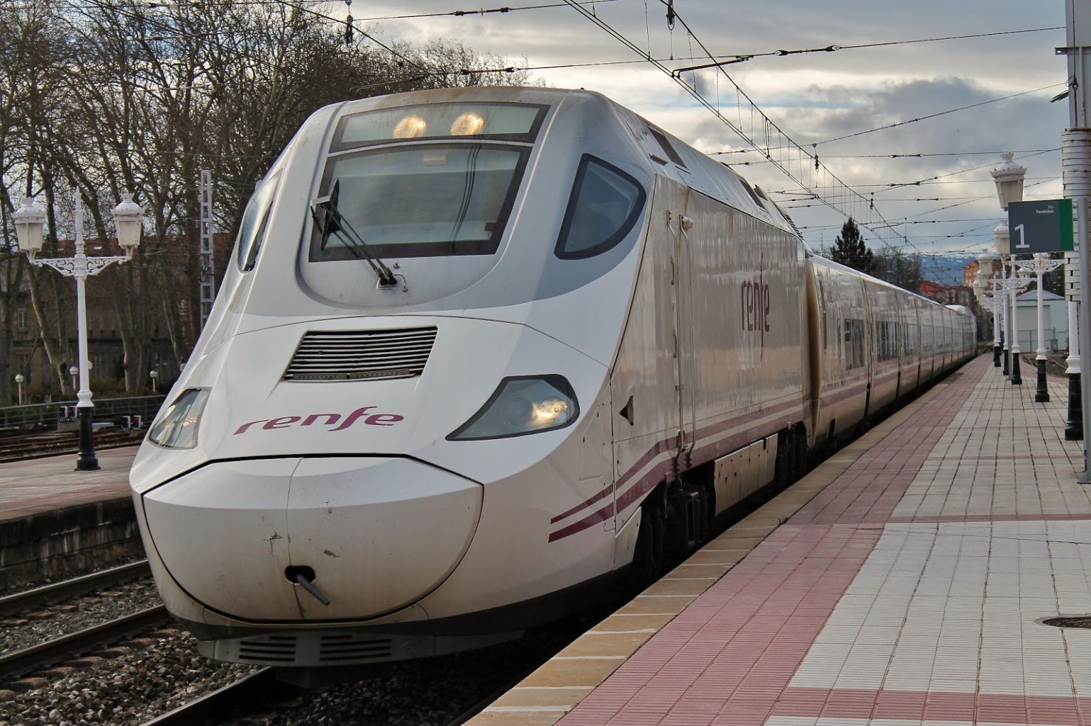 Top 10 Fastest High-Speed Trains in Europe