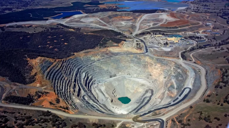 Die 10 größten Bergbauunternehmen der Welt im Jahr 2024