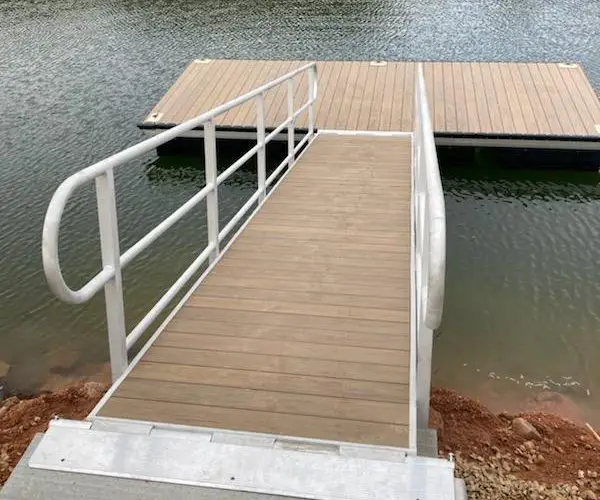 Floating dock installation for Shoreline Lake Las Vegas.