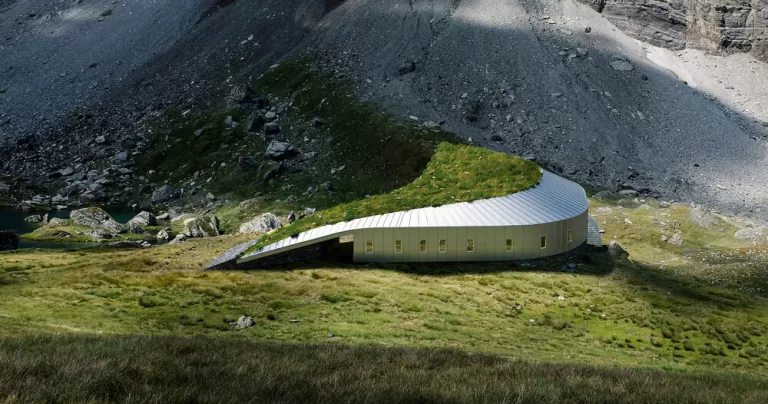 Snøhetta's Mountain Refuge Project