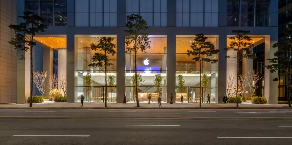 The Apple Store in Myeongdong 