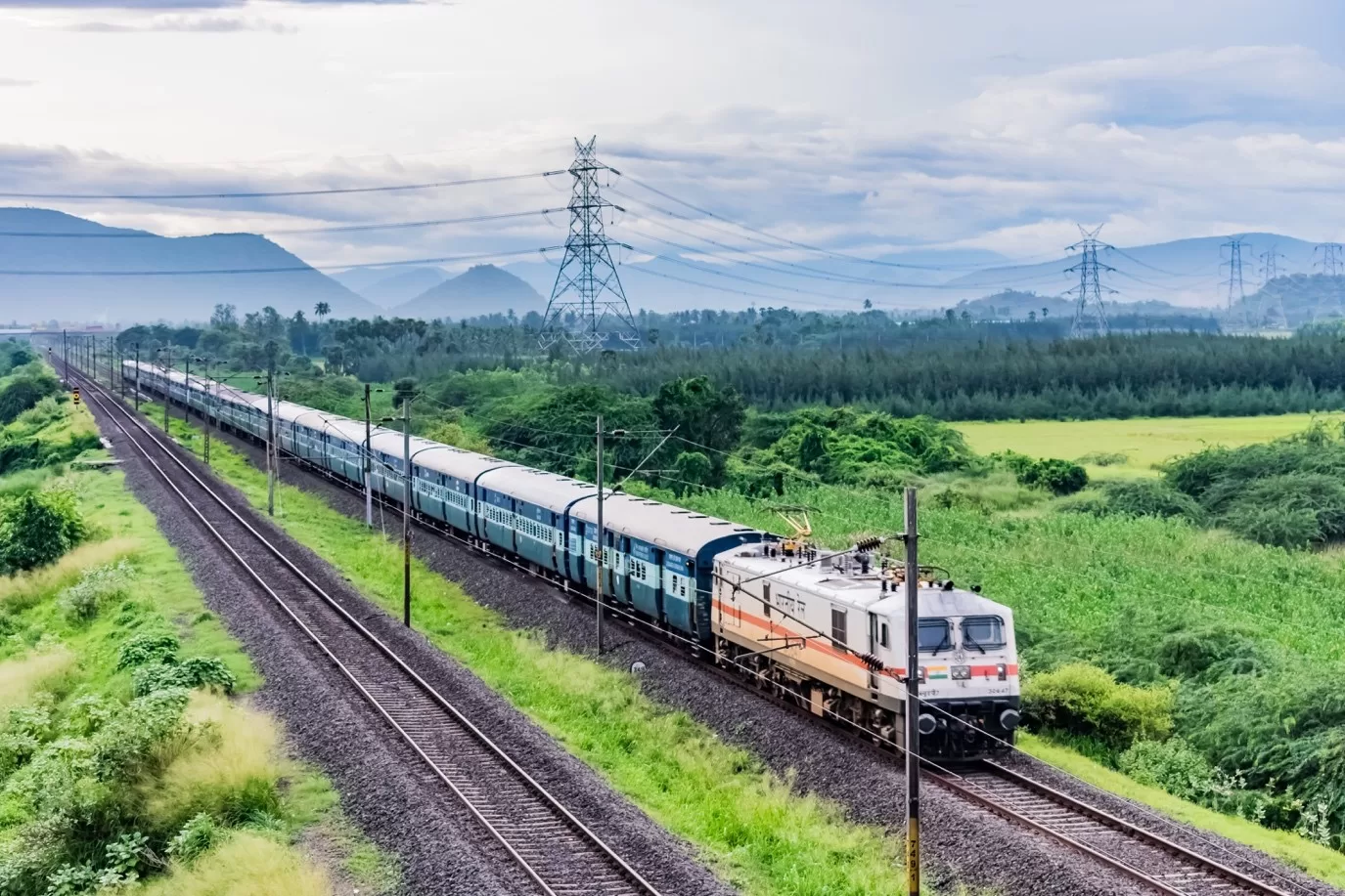 This railway project is expected to pass through all the ECOWAS member states and promote economic integration within the region