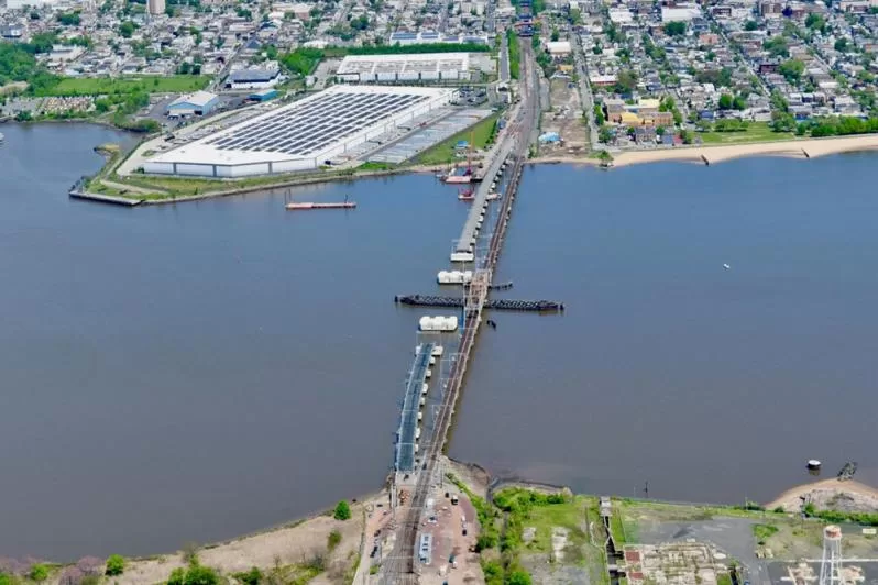 Overview of the Raritan Bridge