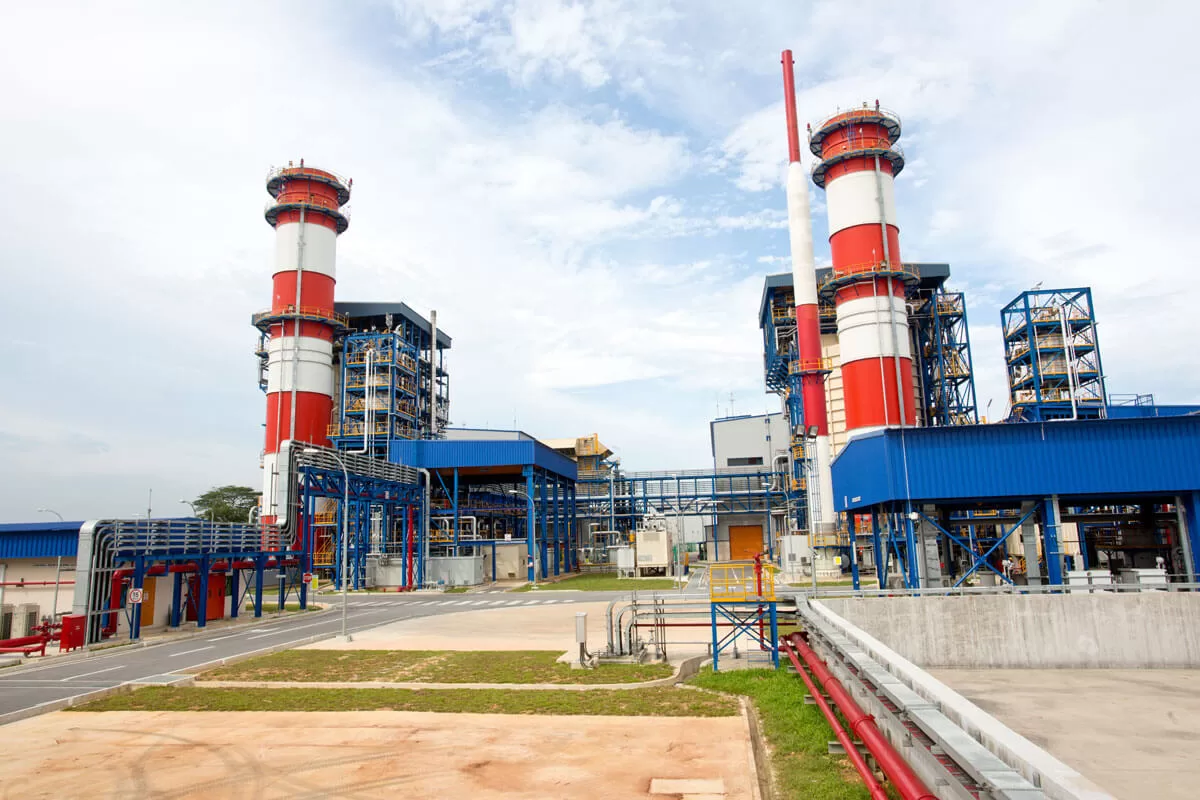 Singapore's Innovative Hydrogen-Compatible Power Plant on Jurong Island