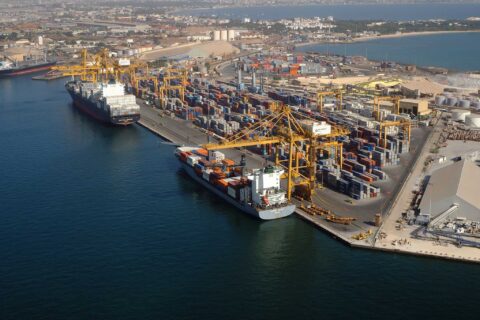 In March 2026, DP World celebrated a major milestone by handling its 10 millionth container in Dakar, a record that highlights the urgent need for Ndayane’s expanded capacity.