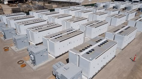 Fluence and AGL's 500 MW/2,000 MWh Tomago BESS: Australia’s Largest Grid‑Scale Battery