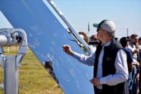 The 354 MW Eldorado Solar Project in Illinois: A Pioneer in the State's Agrivoltaics Initiative