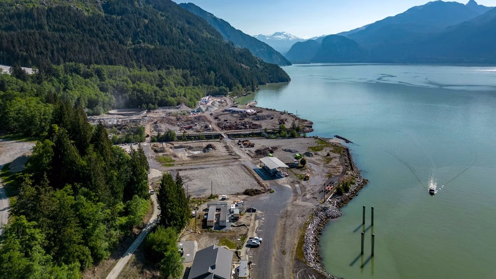 $5.1B Net-Zero Woodfibre LNG Hits 60% Completion Mark with Arrival of Massive Pretreatment Modules