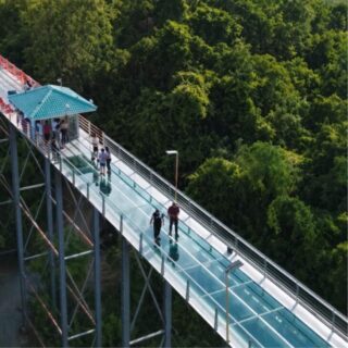 Santa Catarina glass walkway project