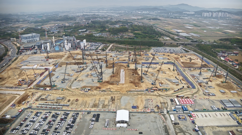 $13 Bn SK Hynix P&T7 Advanced Packaging Facility in Cheongju, South Korea Starts Construction