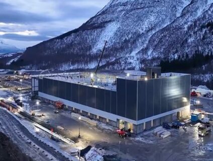 Nscale, the vertically integrated AI-infrastructure company, has secured an additional $790m of debt financing to continue constructing its AI data centre in Narvik.
