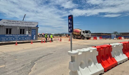 Samsung $1.5 billion semiconductor chip testing plant in Vietnam. Construction Site. Credit: Khanh Vu