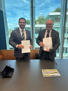 Holtec President Rick Springman and Rob Guyer, CFO of EDF – UK signing the joint proposal