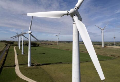 Whitelee Wind Farm Set for £1.5 Billion Expansion in Scotland