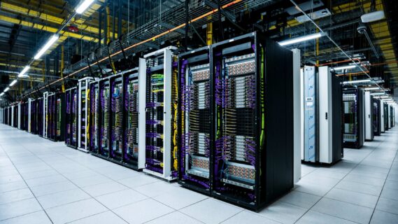 Elon Musk’s Spacex company is getting ready for a massive new data center in Texas.