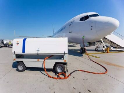 Airplane fueling