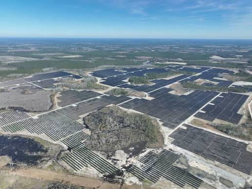 Heelstone Renewable Energy starts construction on three Illinois solar projects backed by long-term CPPAs with Meta.