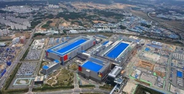 Samsung Electronics to advance start of chip fabrication factory in Yongin to 2029