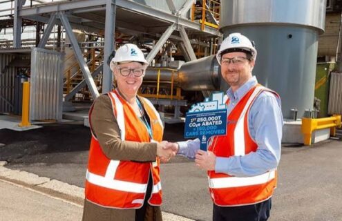 Energy Minister Penny Sharpe and Orica’s Australia-Pacific President Germán Morales.