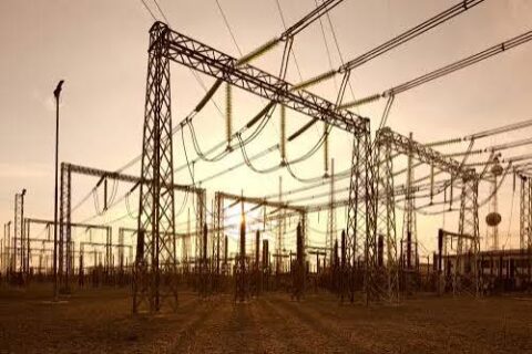 ComEd's KARE Transmission Project in DeKalb County wins approval for a new 345-kV line and substation to strengthen the regional grid.