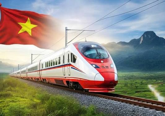 Vietnam north-south railway