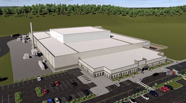 Triso-X TX-1 Oak Ridge finishes main structure, advancing the first U.S. advanced nuclear fuel plant in 50+ years toward 2028 operations.