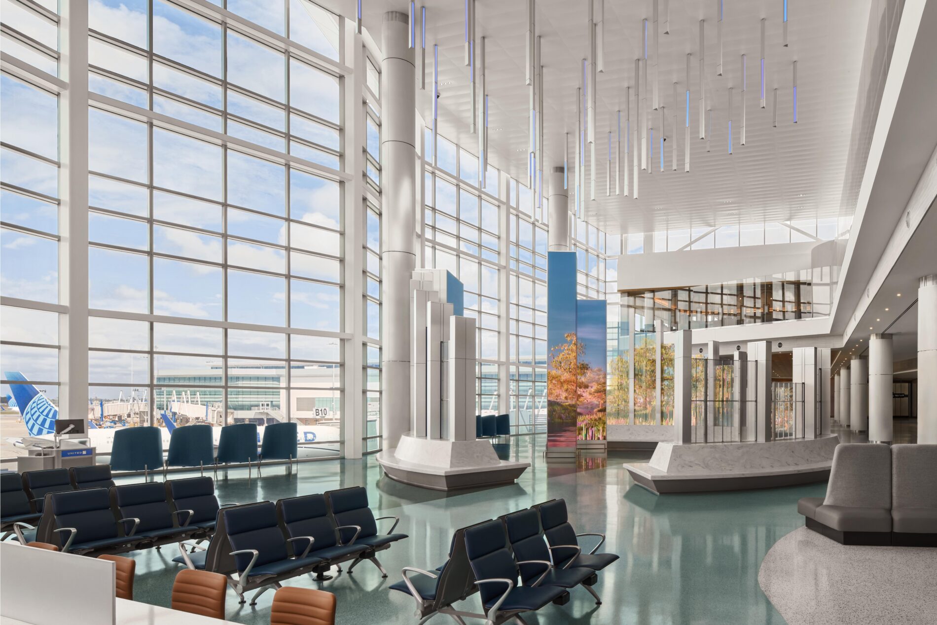 Houston Opens $2.55B Terminal B Expansion, Adding 22 Gates at Bush Airport