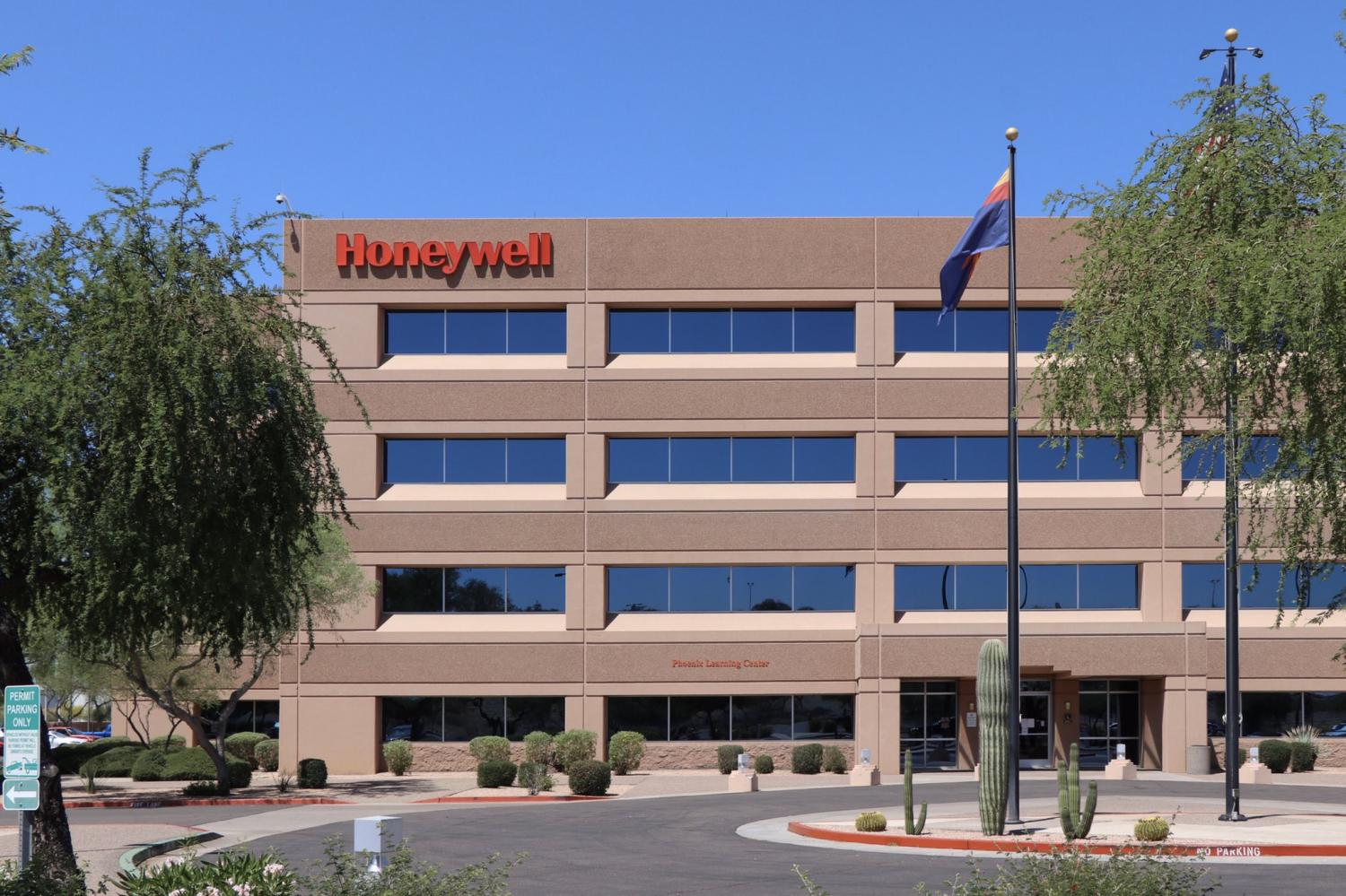 $500M Honeywell Aerospace Tempe Manufacturing Facility: Company Unveils Plant in Arizona