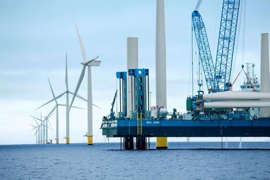 Energy Policy Uncertainty Threatens New England E-Commerce Infrastructure | 704MW Wind Project Litigation Signals Electricity Cost Volatility