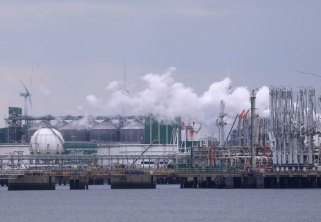 ST LNG Deepwater Port 