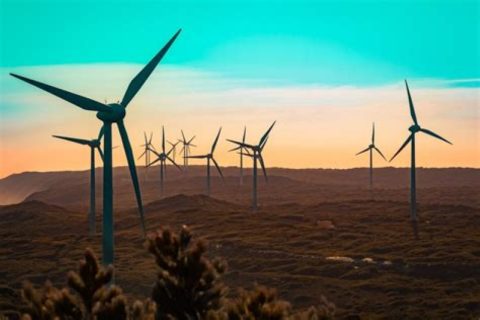 Western Australia Targets 75% Renewable Energy by 2030, Warns of 89% Electricity Costs Increase for Businesses by 2032