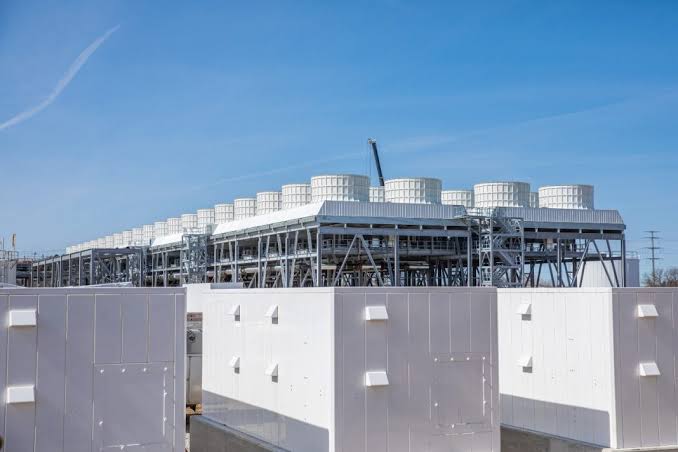 Microsoft proposes seven larger data centers at its Mount Pleasant campus, increasing planned floor space by 400,000 square feet.